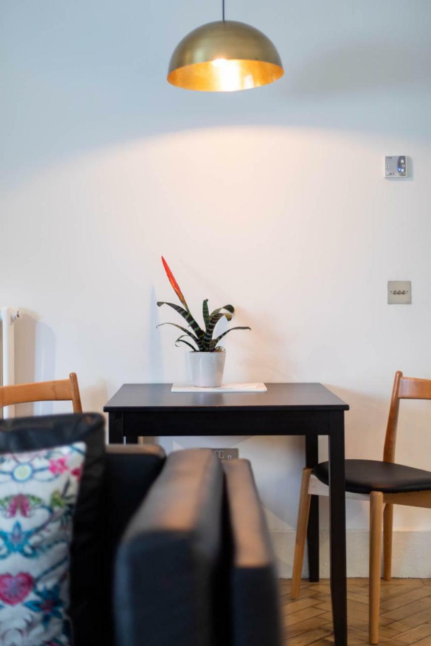 Linton Collection - The West Wing Apartment Edinburgh Exterior photo
